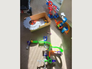 Image 1 of 4
