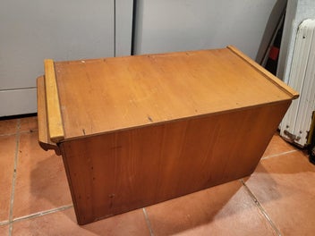 Image 1 of 7
