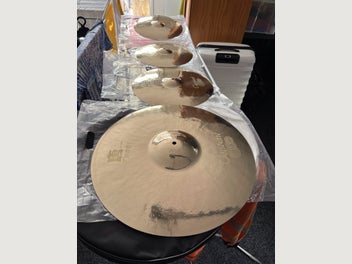 Image 1 of 20