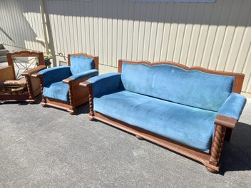 Image 1 of 8