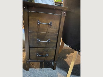 Image 1 of 6