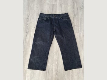 Image 1 of 8