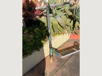 Image 1 of 2