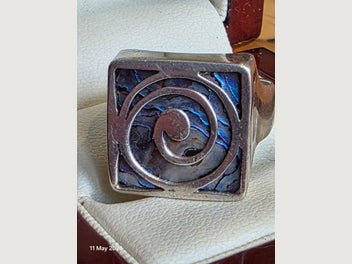 Image 1 of 8