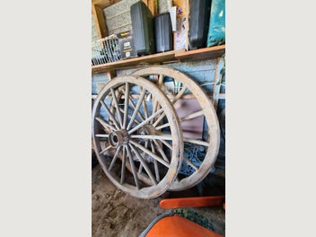 Image 1 of 2