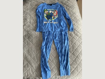 Image 1 of 2