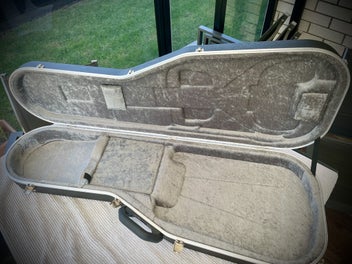 Image 1 of 6