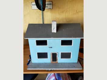Image 1 of 4