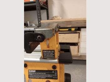 Image 1 of 7