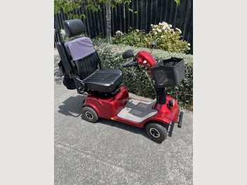 Image 1 of 4