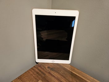 Image 1 of 3