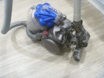 Image 1 of 7