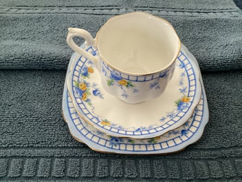 Image 1 of 8