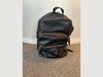 Image 1 of 7