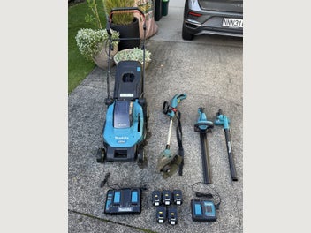 Image 1 of 8