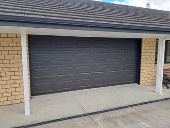 Image 1 of 8