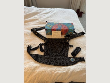 Image 1 of 7