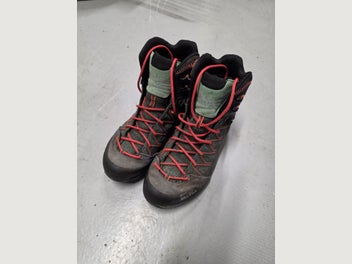 Image 1 of 5