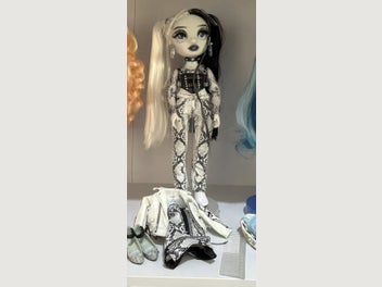 Image 1 of 1