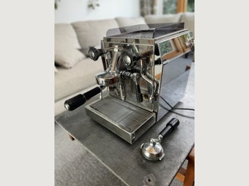 Image 1 of 5