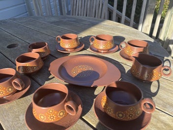 Image 1 of 7