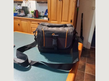 Image 1 of 7