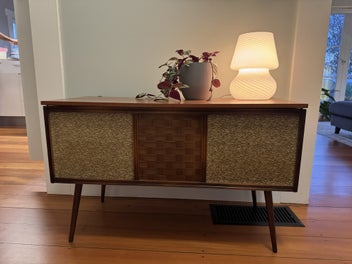 Image 1 of 6