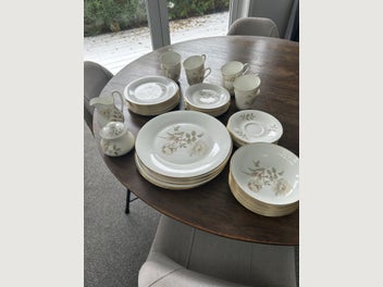 Image 1 of 6
