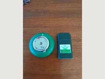 Image 1 of 6