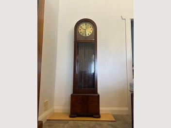 Image 1 of 6
