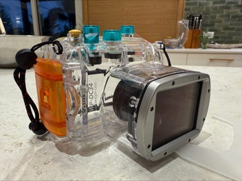 Image 1 of 2