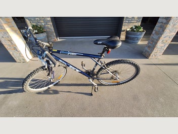 Image 1 of 4