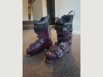 Image 1 of 7