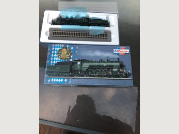 Image 1 of 6