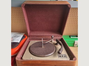 Image 1 of 3