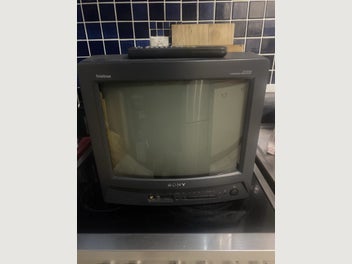 Image 1 of 5