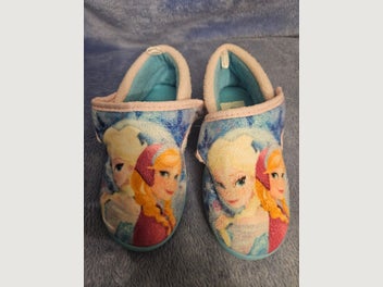 Image 1 of 4