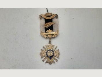 Image 1 of 8