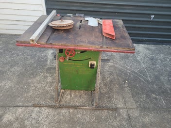 Image 1 of 6