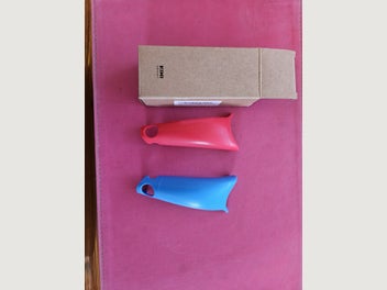 Image 1 of 4