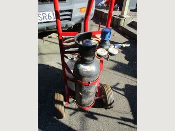 Image 1 of 3
