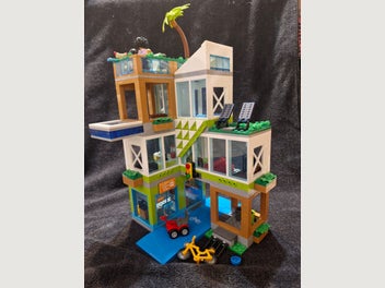 Image 1 of 3