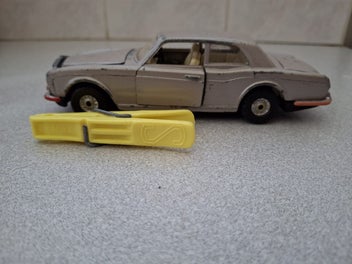 Image 1 of 10