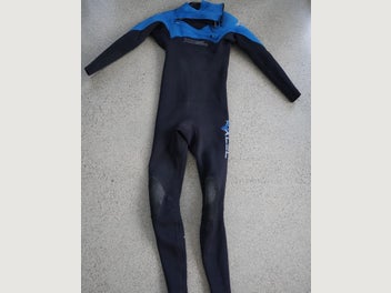 Image 1 of 7
