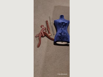 Image 1 of 7