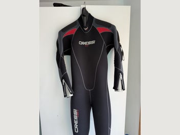 Image 1 of 8