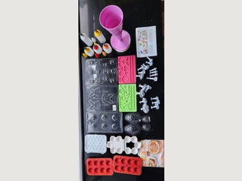 Image 1 of 10