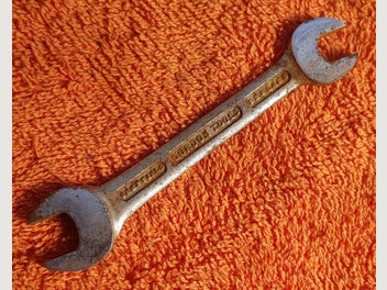 Image 1 of 2