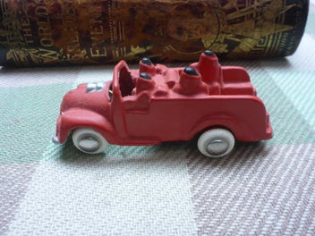 Image 1 of 6