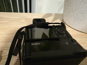 Image 1 of 10